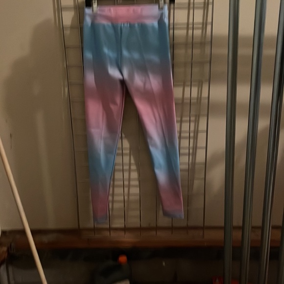 Tight small - Picture 3 of 4